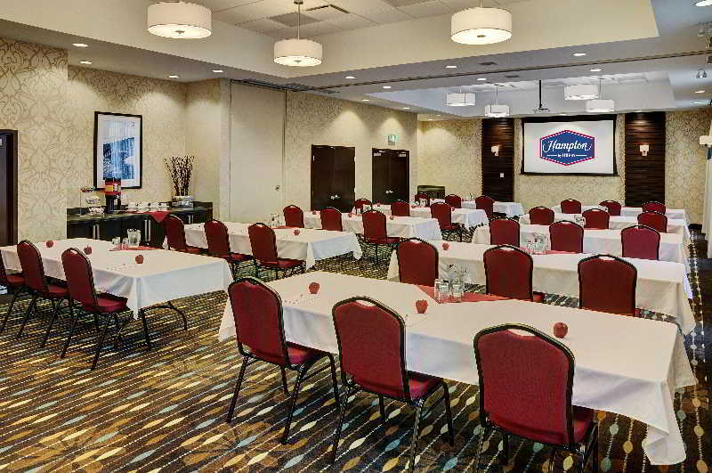 Hampton Inn By Hilton Winnipeg Exterior foto